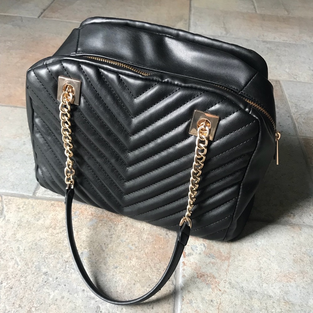 Black Purse